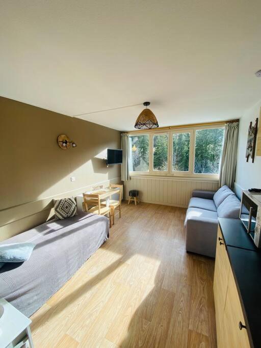 Le Bec De L'aigle Apartment *